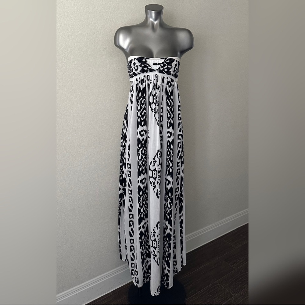 Indah Flamingo Maxi - Picture 2 of 13